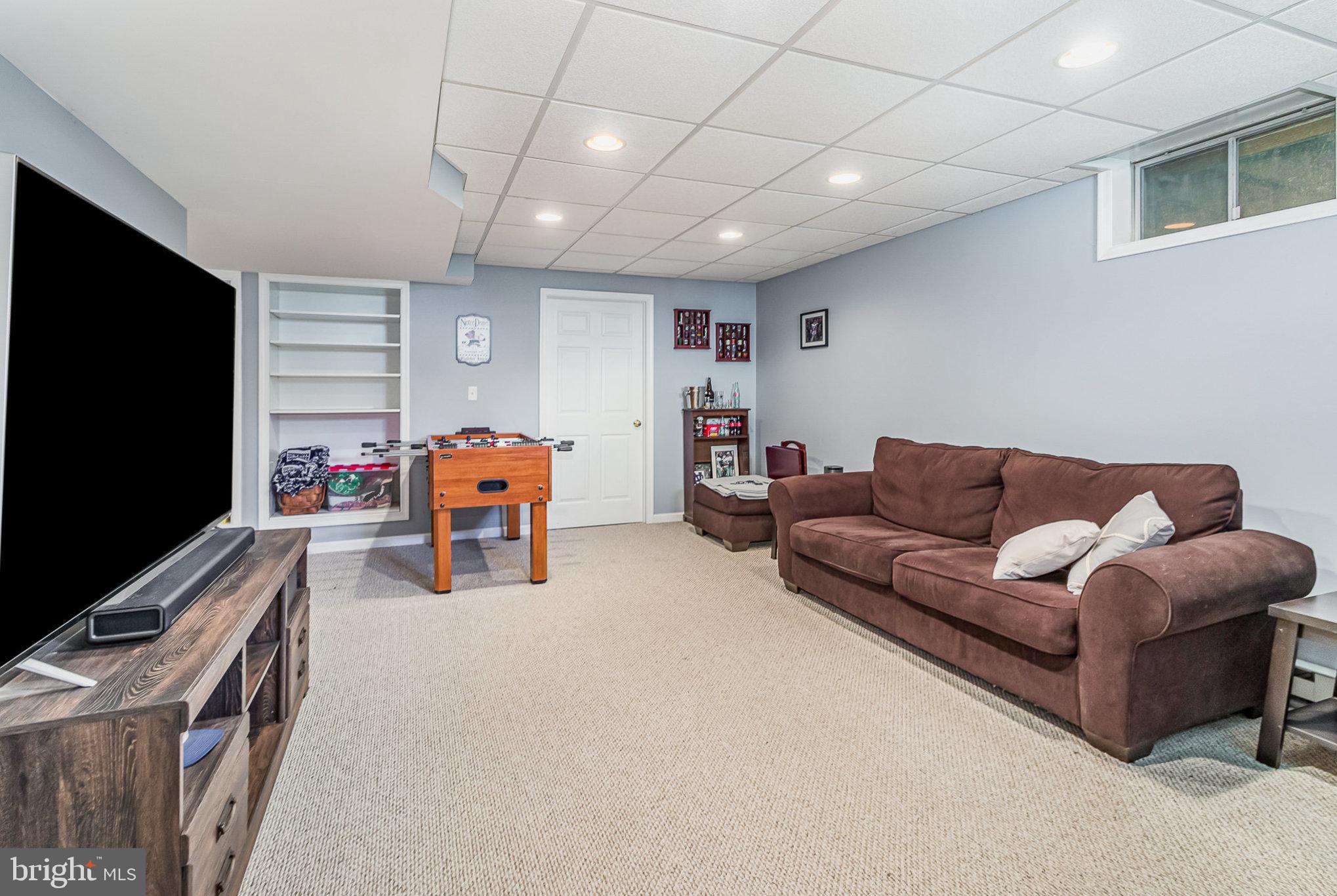 105 Farmstead Cir