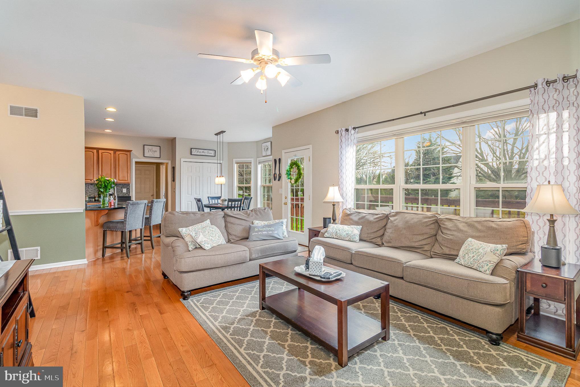 105 Farmstead Cir