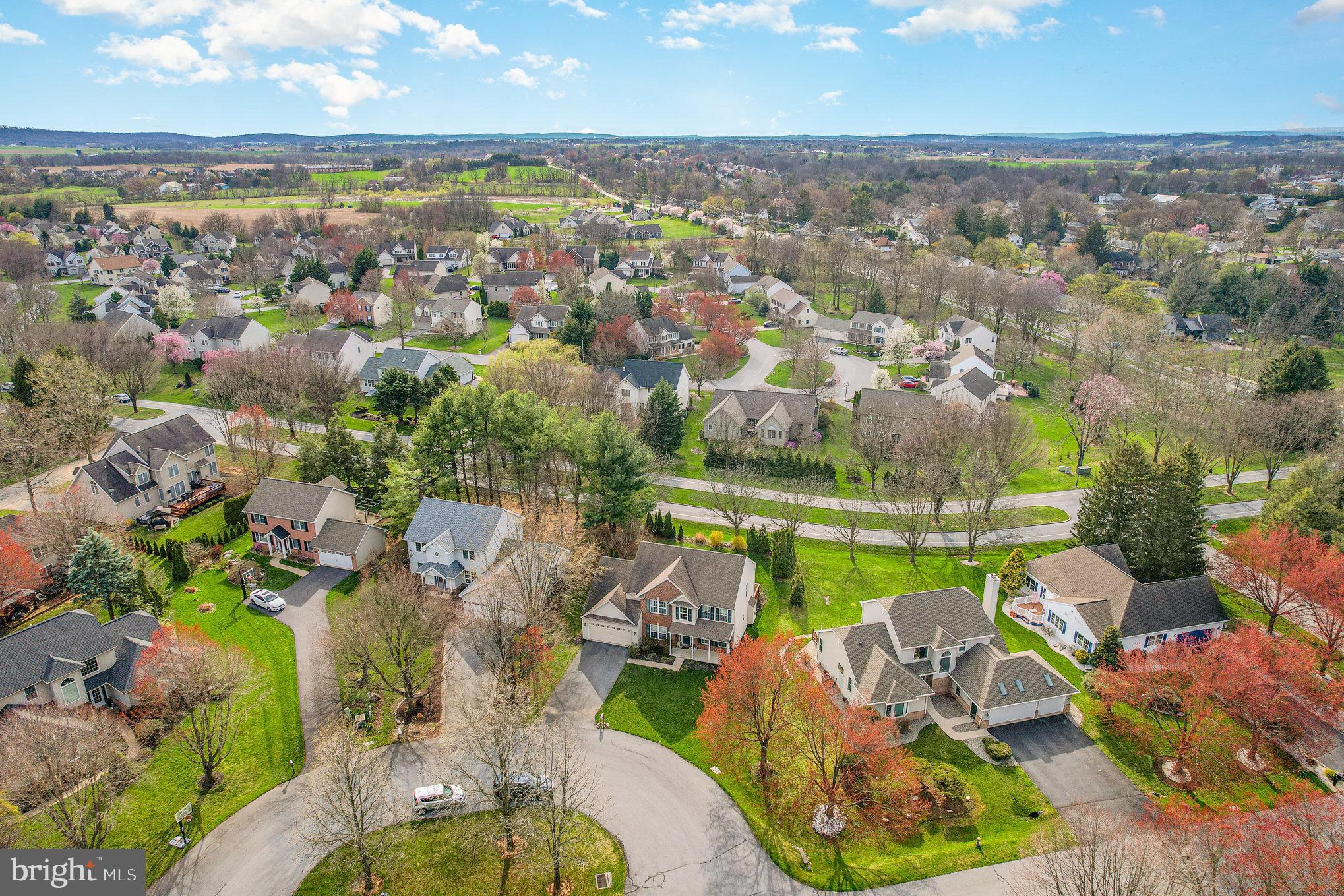 105 Farmstead Cir