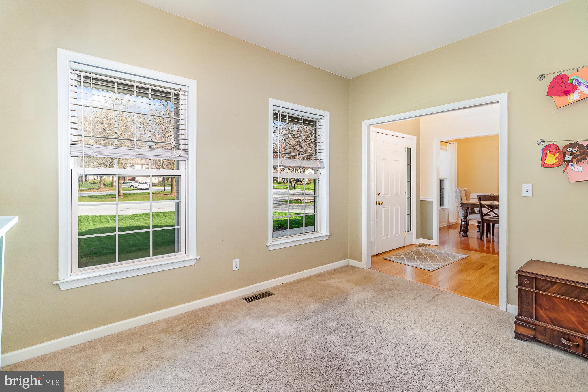 105 Farmstead Cir