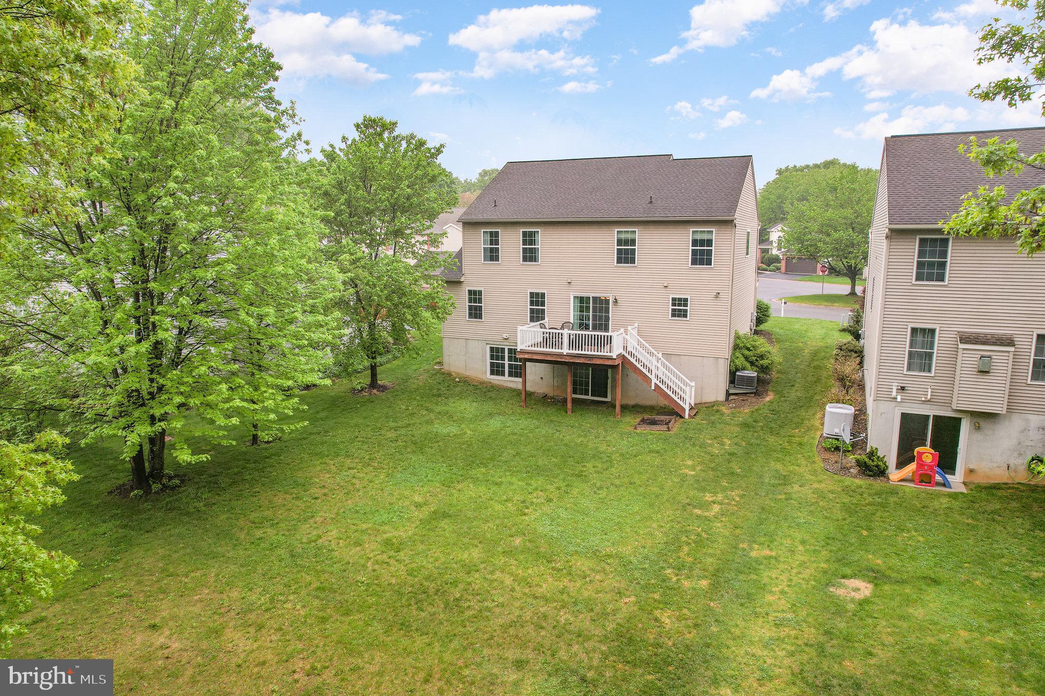 706 Brookside Ln