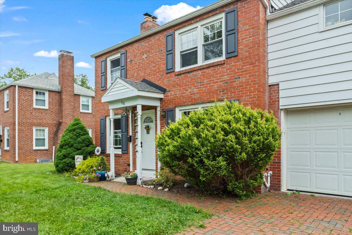 518 Park Dr
