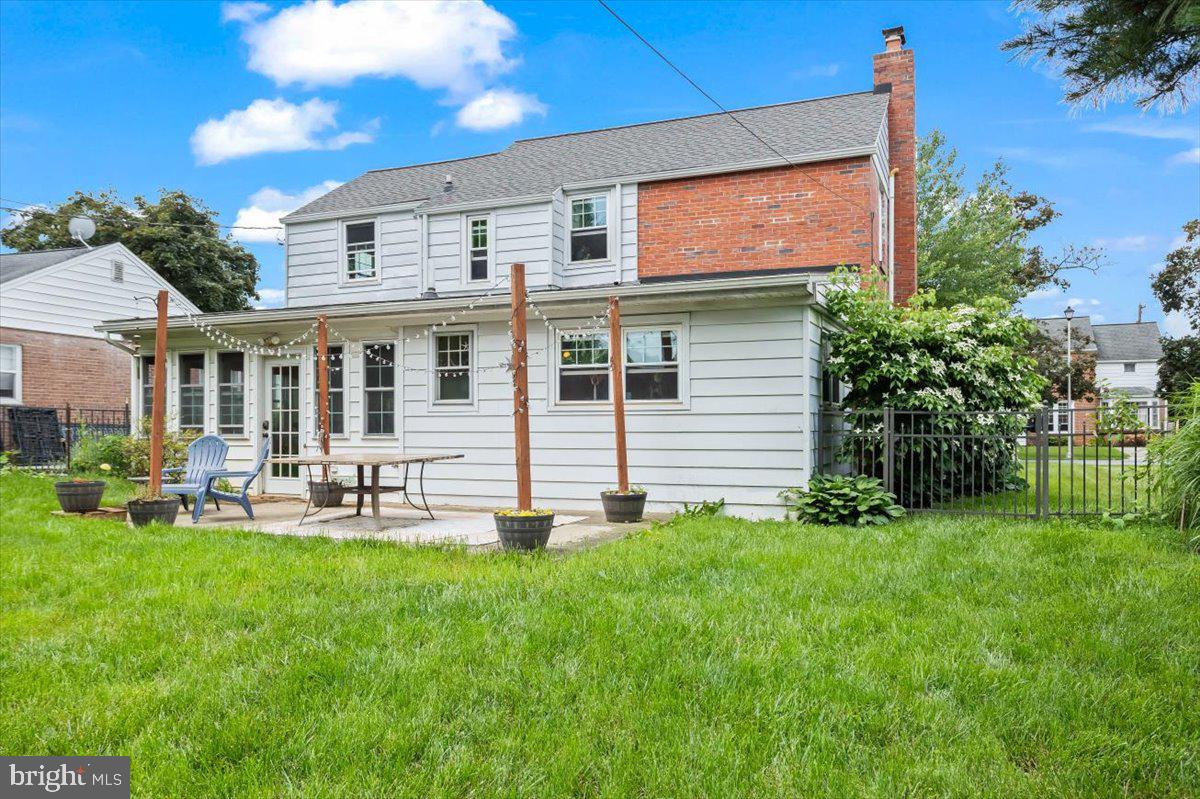 518 Park Dr