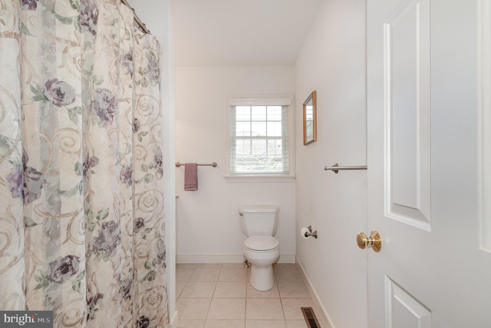 30 Summit Dr