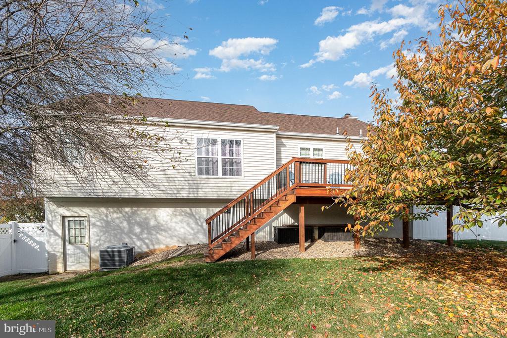 50 Rye Ln