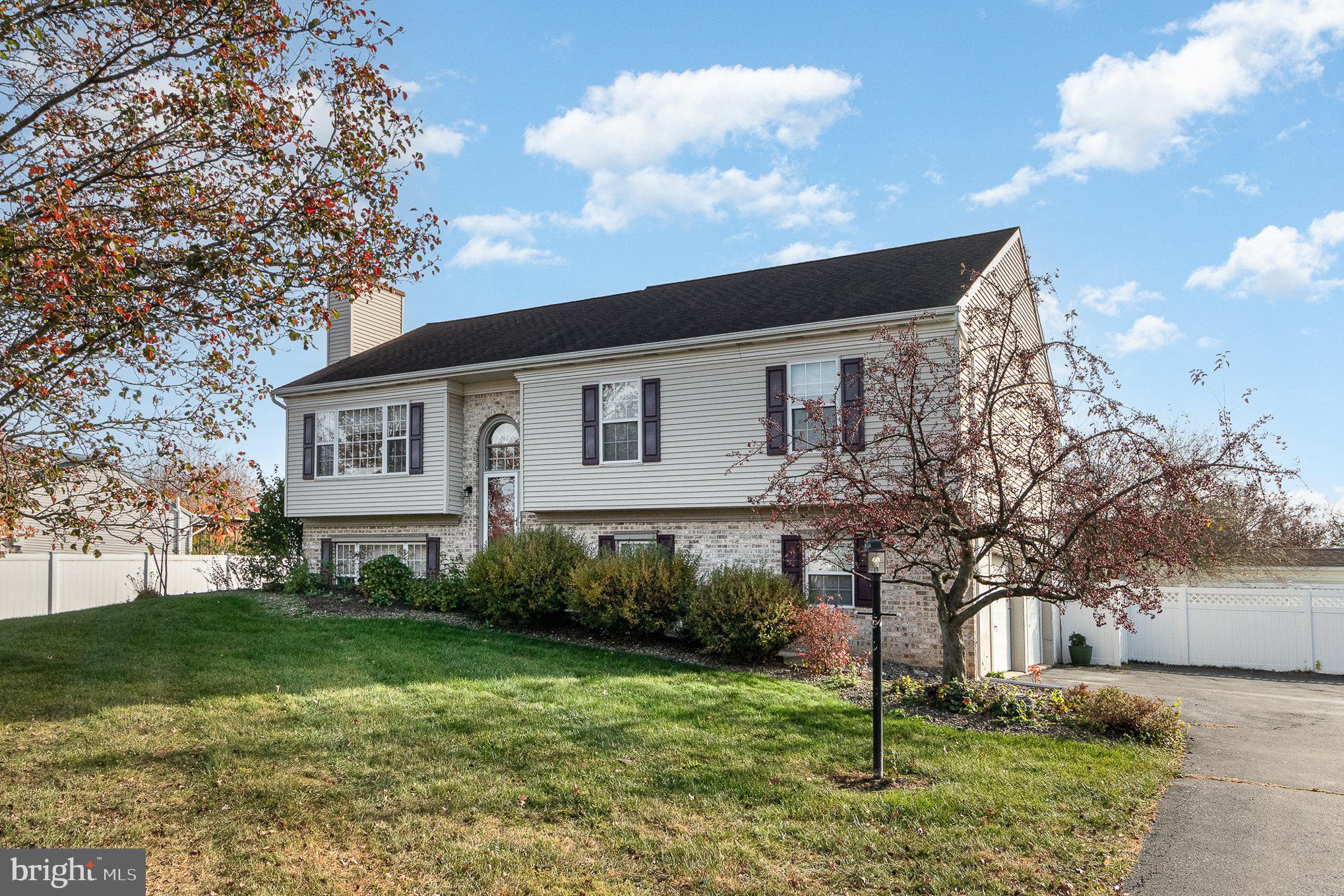 50 Rye Ln