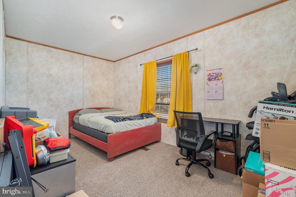 75 Oliver Dr