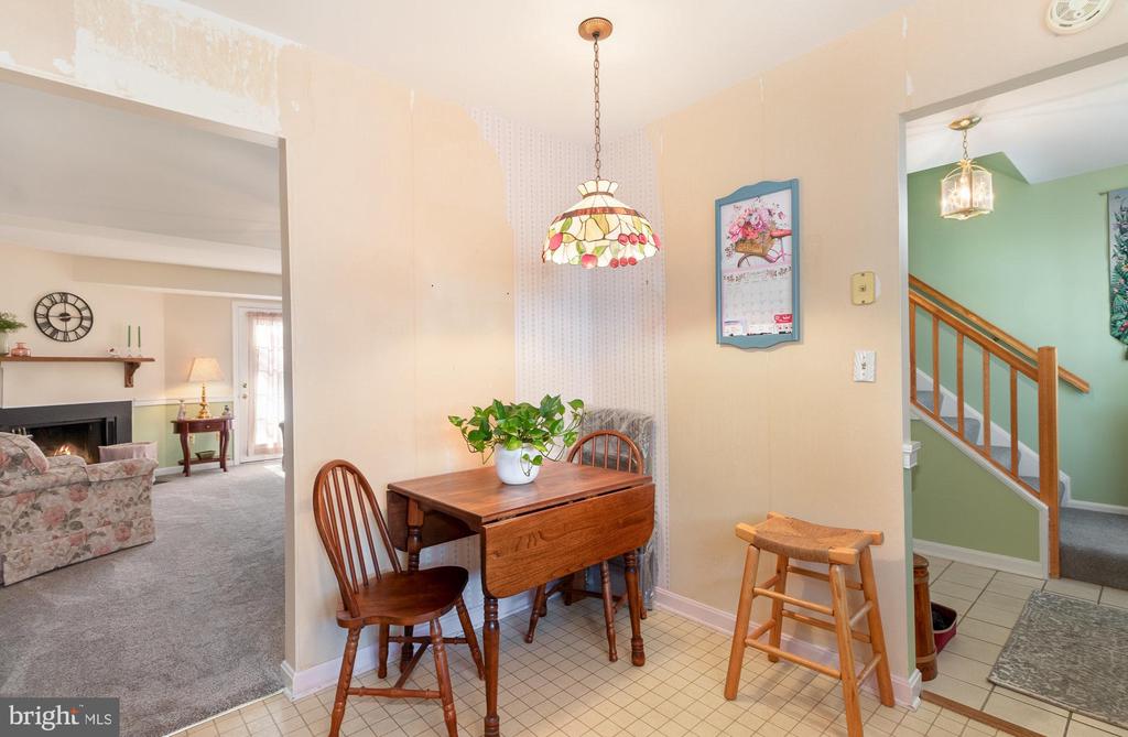 611 Cambridge Ct