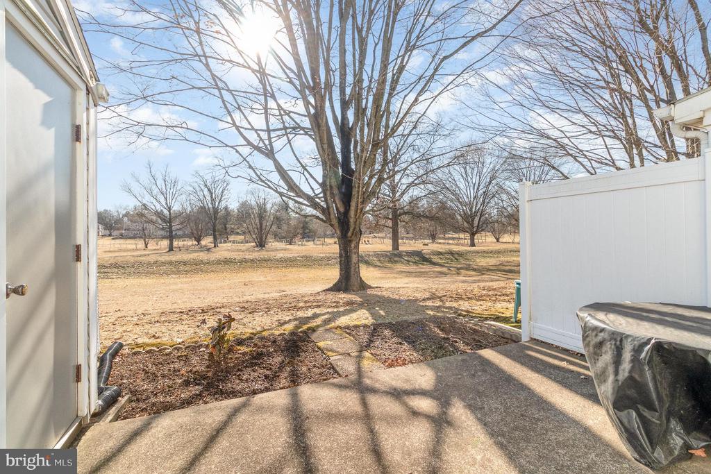 611 Cambridge Ct