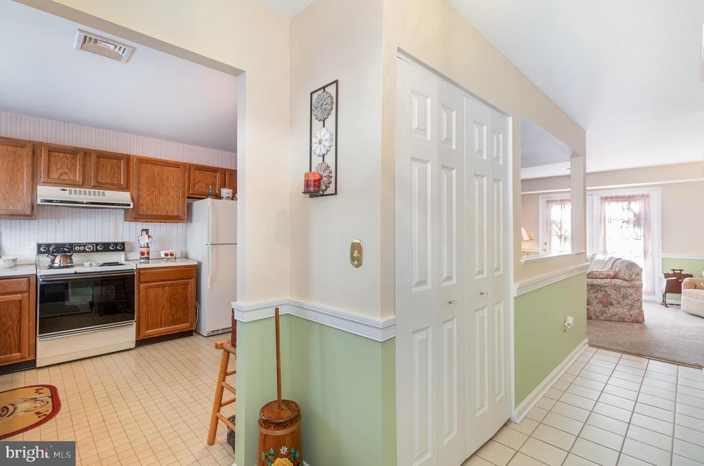 611 Cambridge Ct