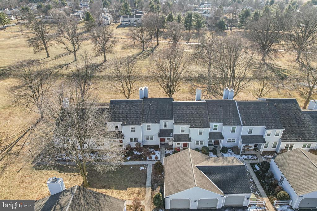 611 Cambridge Ct