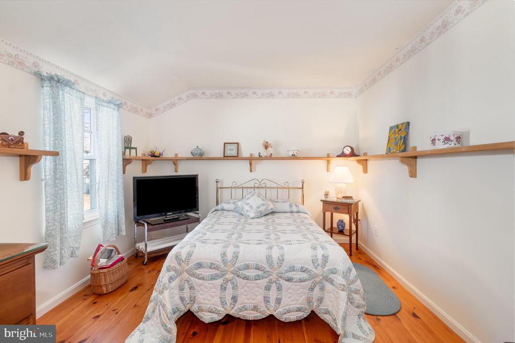 611 Cambridge Ct