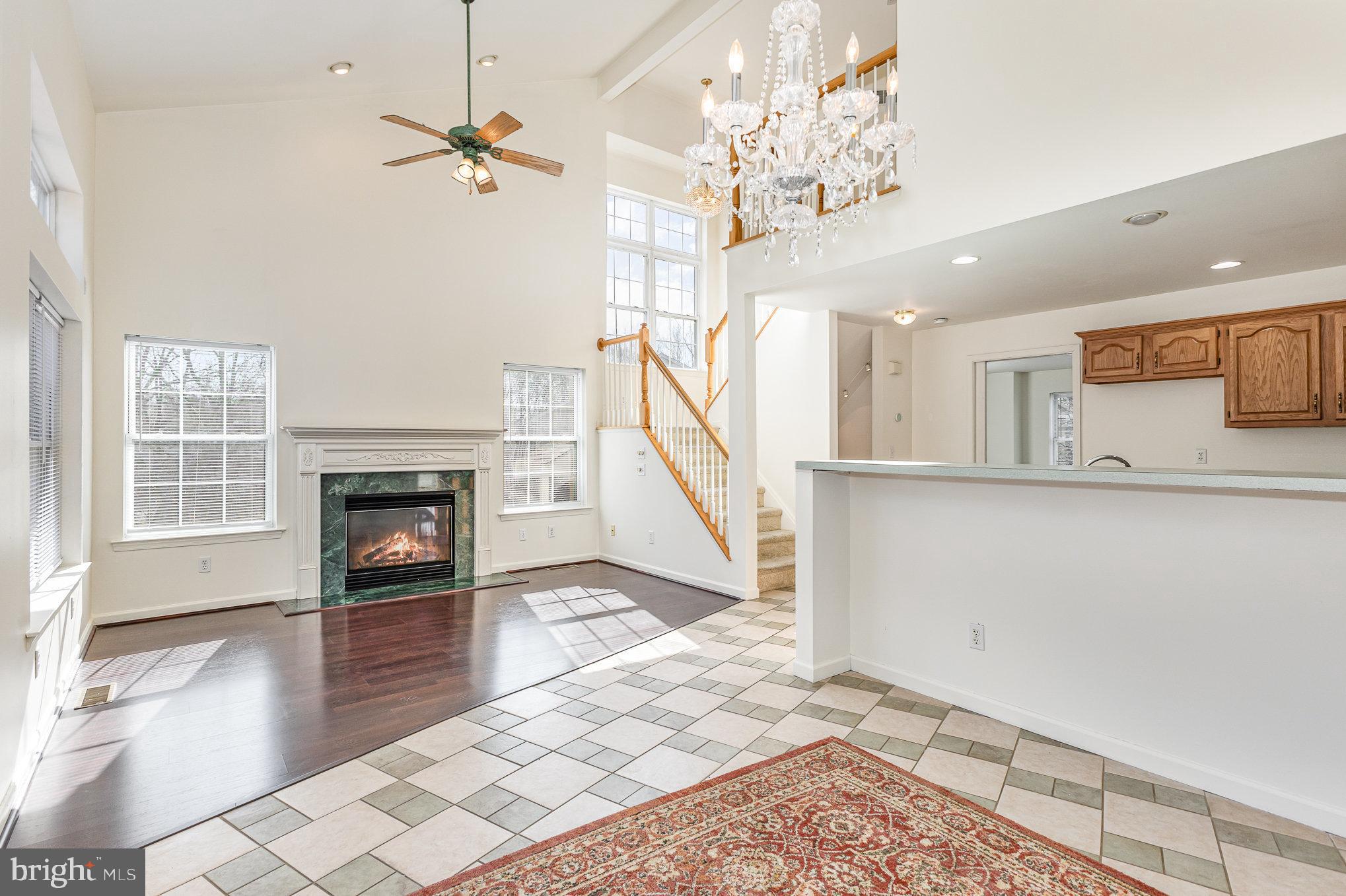 108 Woodside Ct
