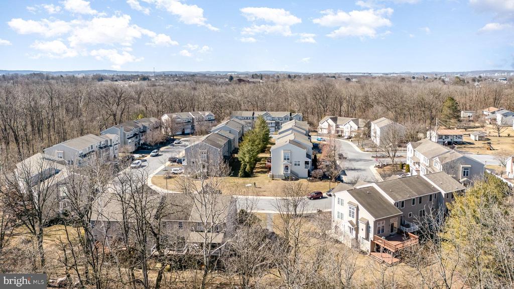 108 Woodside Ct