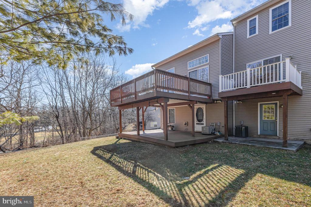 108 Woodside Ct