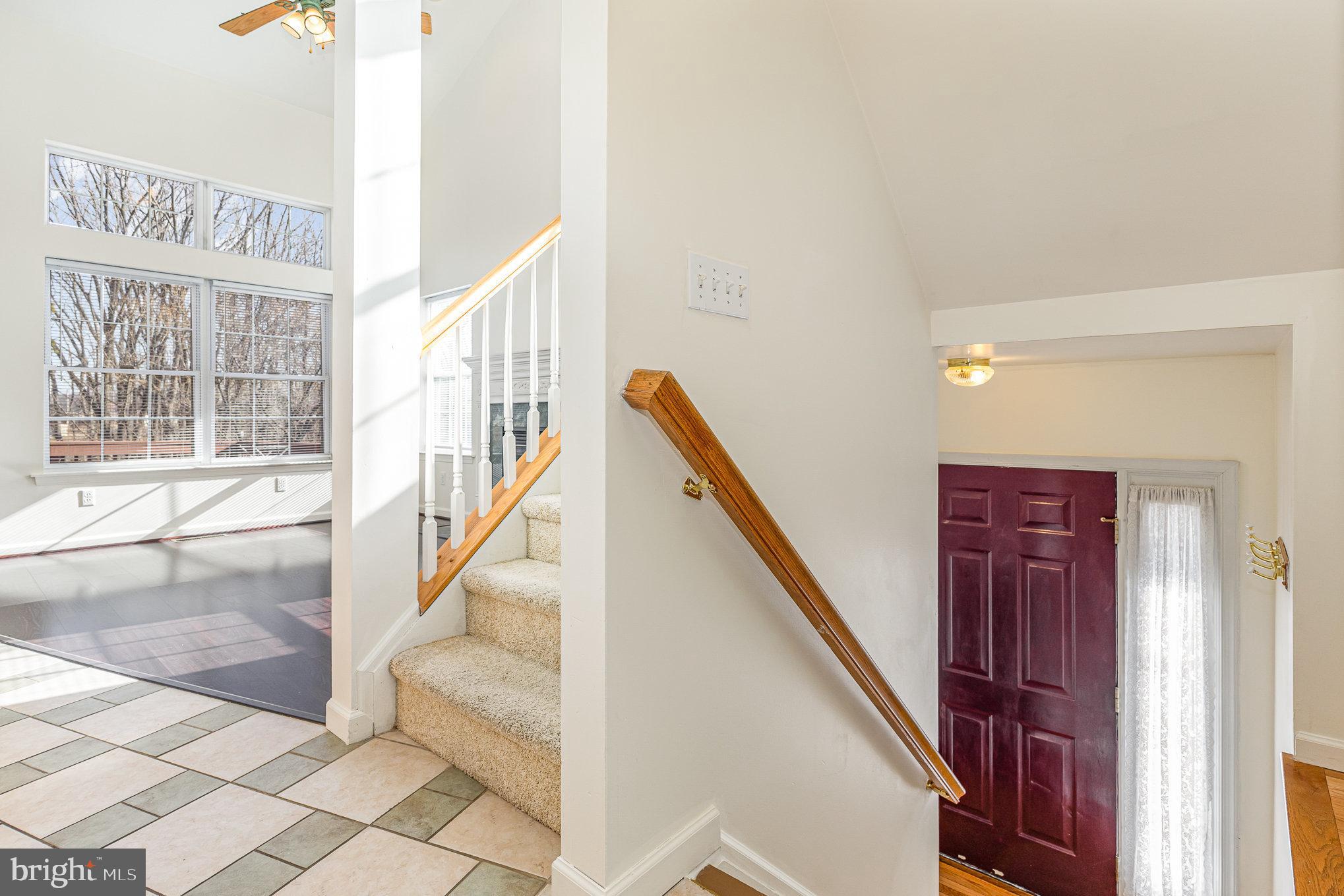 108 Woodside Ct