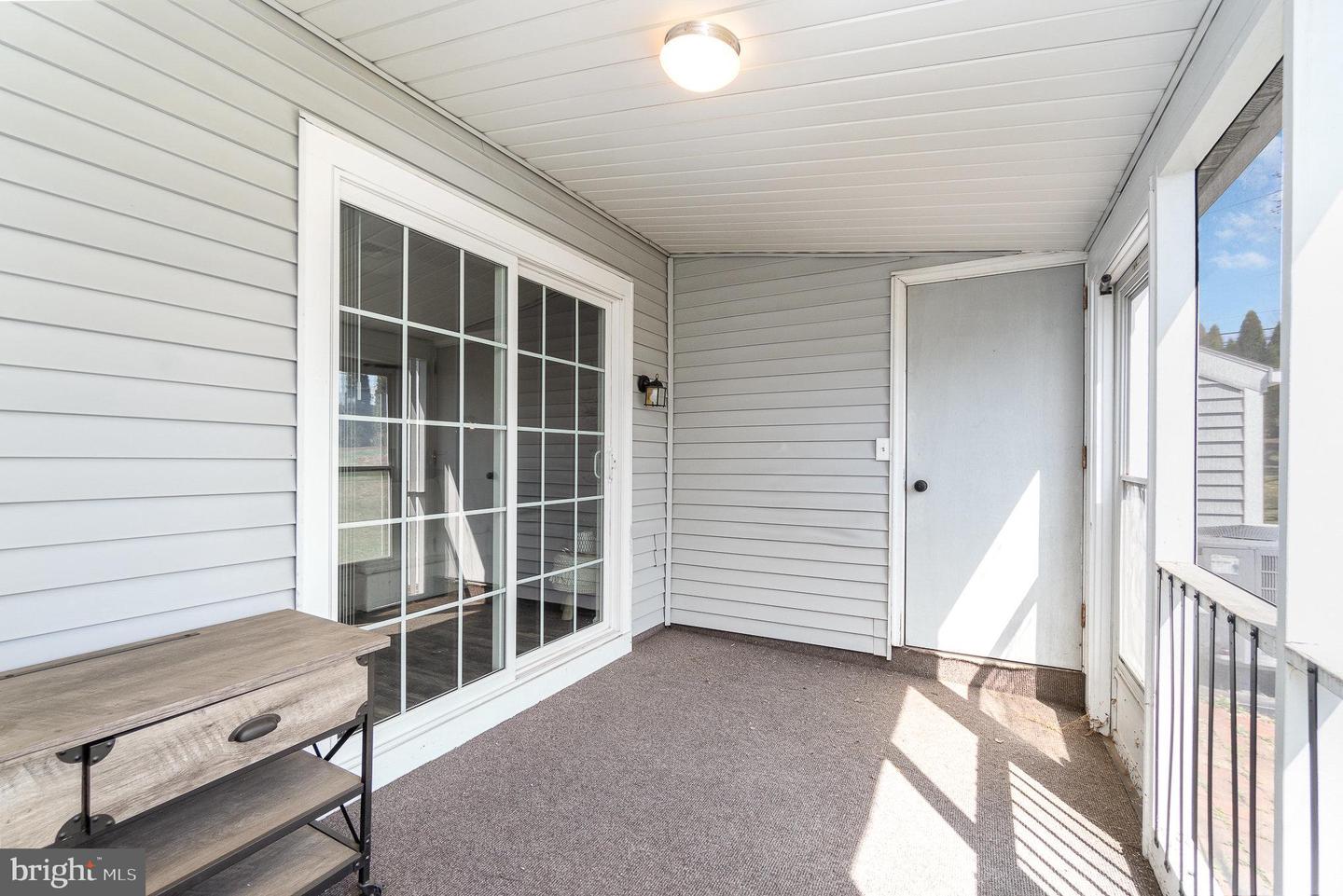 407 Cambridge Ct