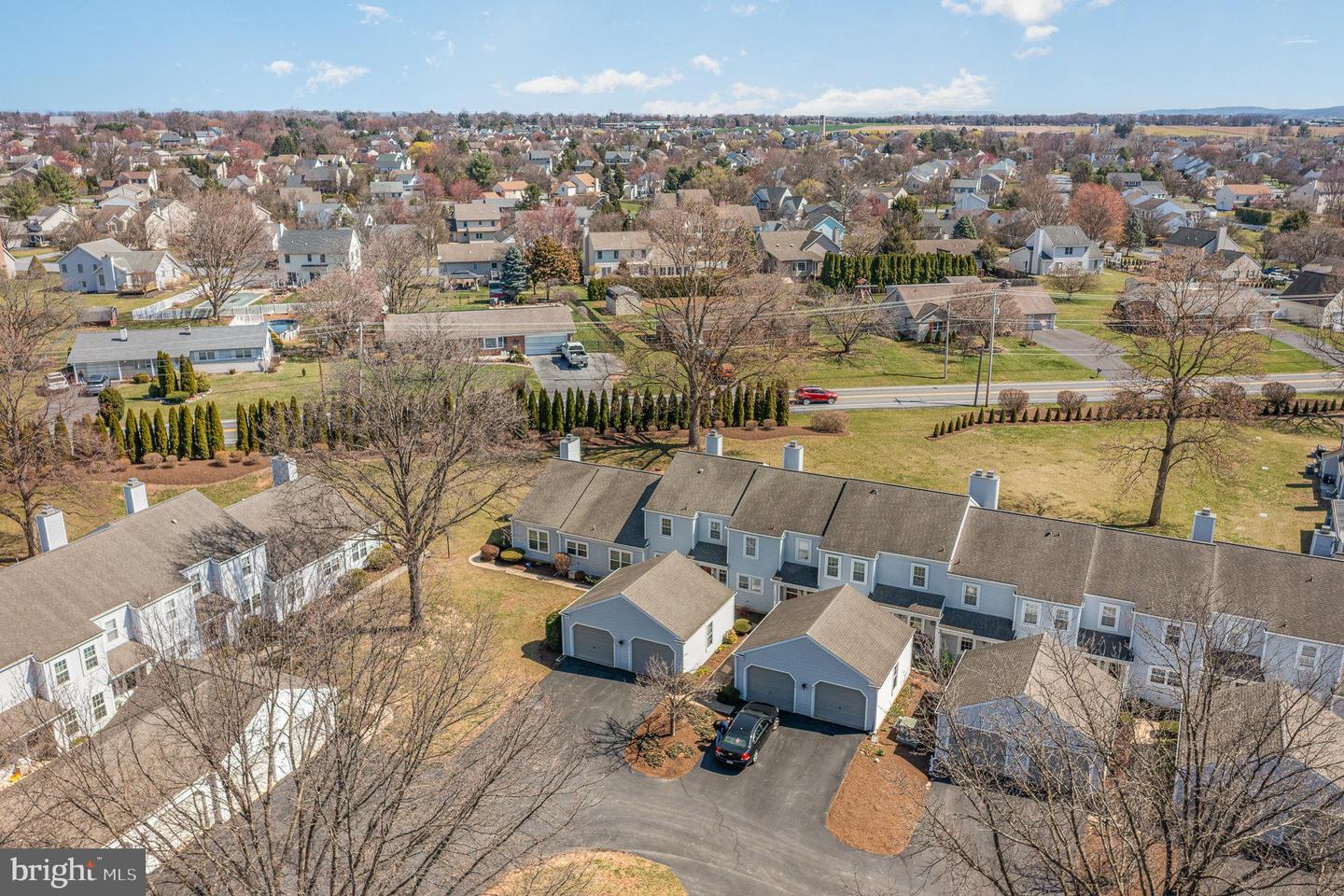 407 Cambridge Ct
