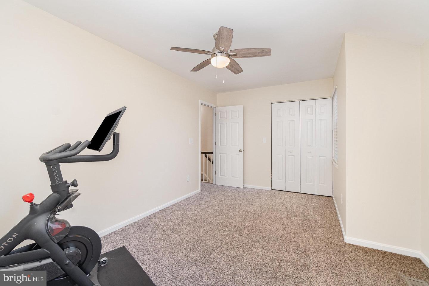 407 Cambridge Ct