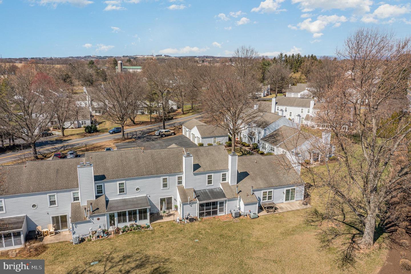 407 Cambridge Ct