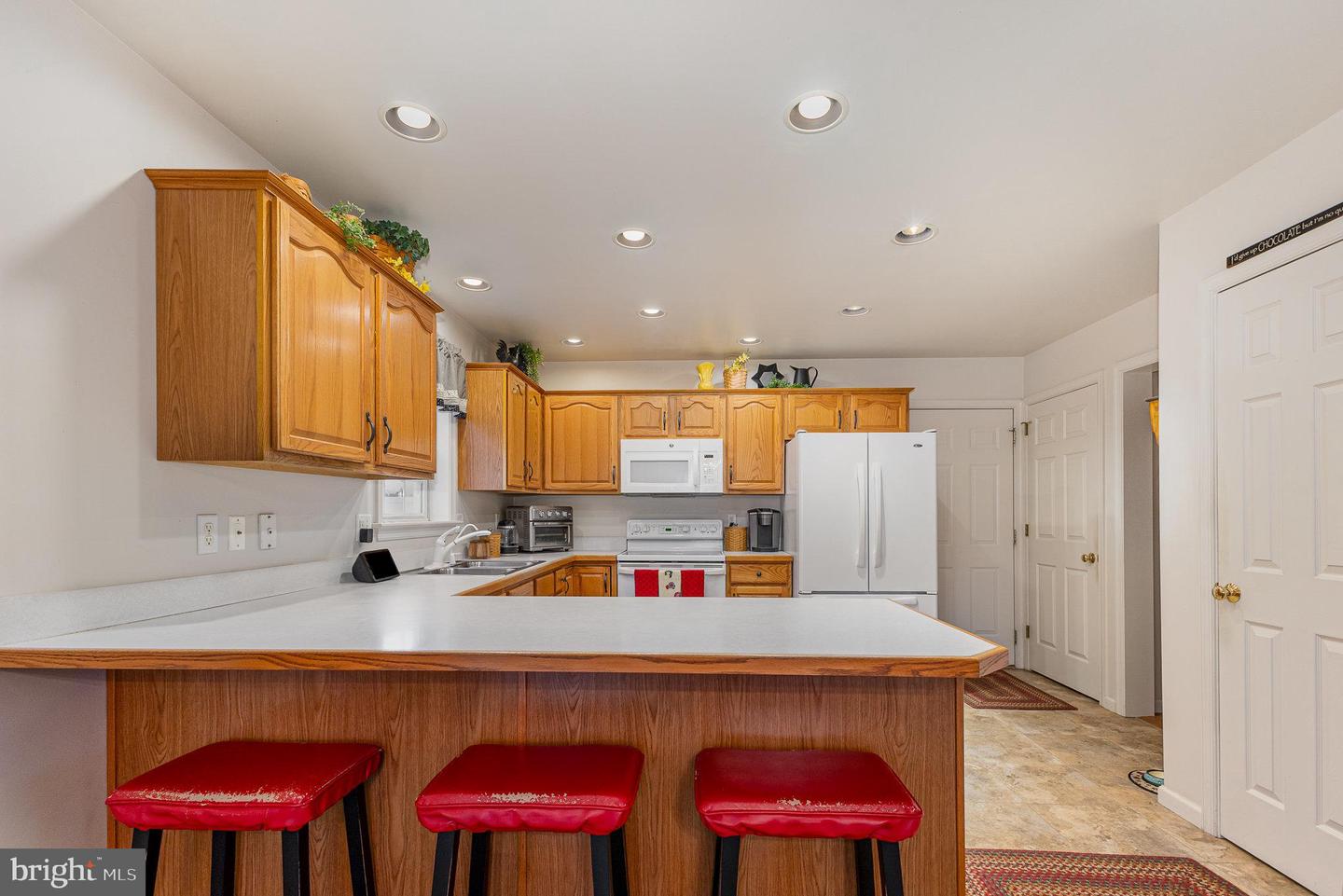 457 Oak Ln