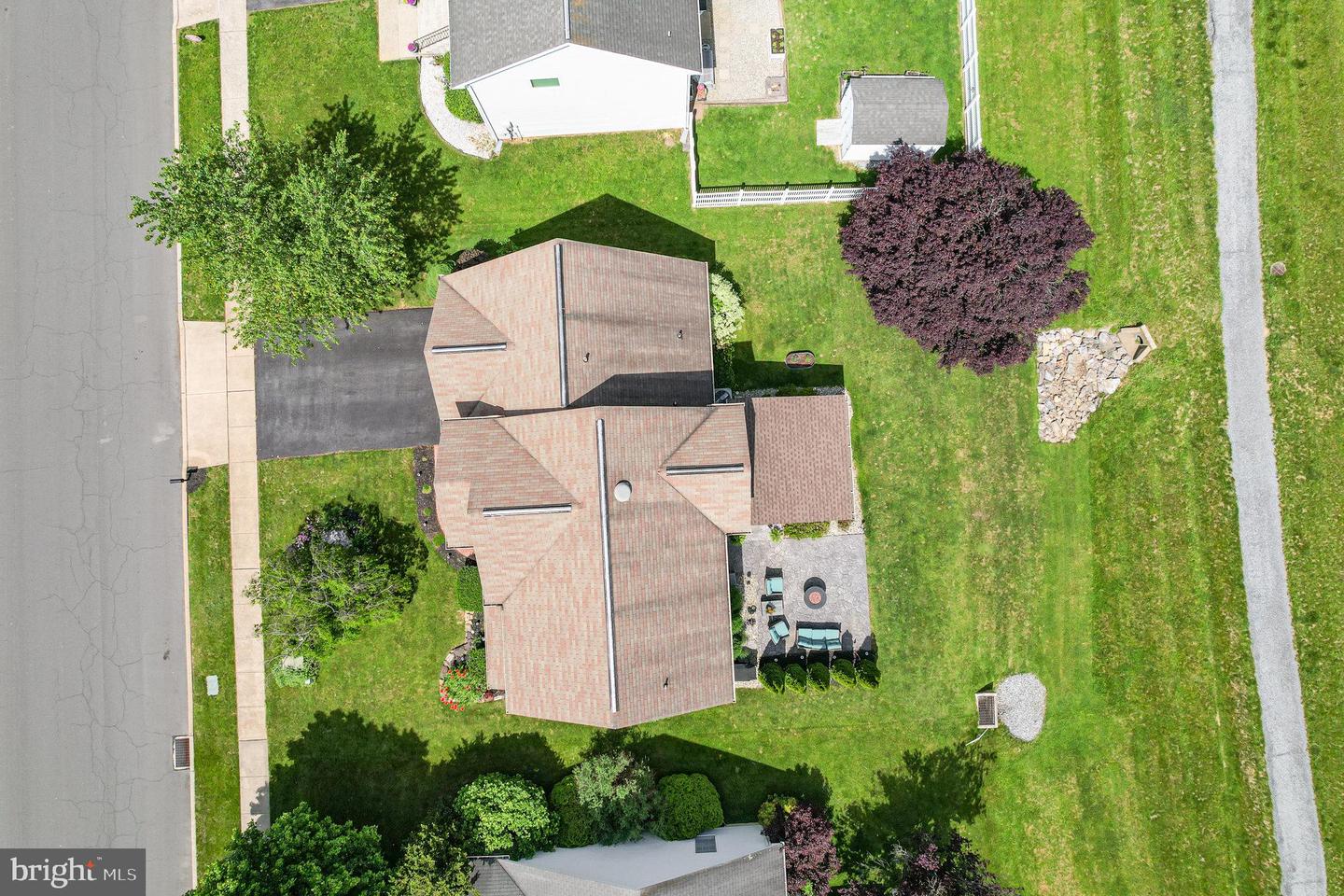 573 Old Farm Rd