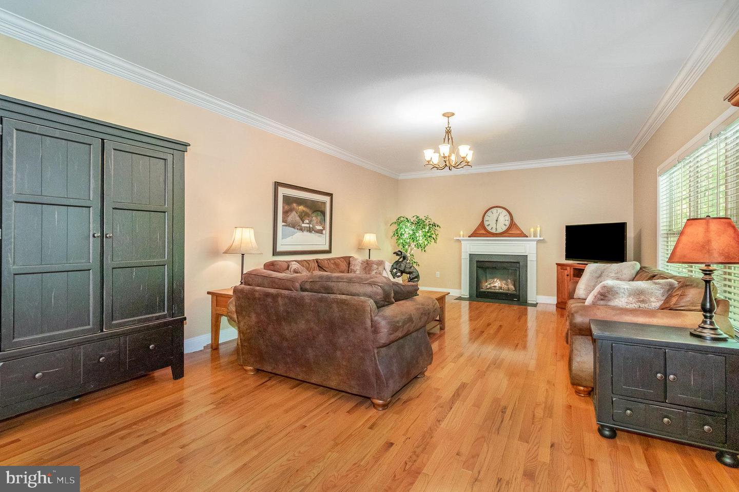 190 Stanley Dr