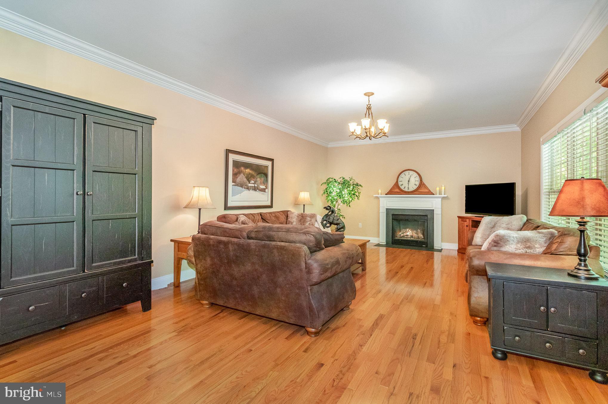 190 Stanley Dr