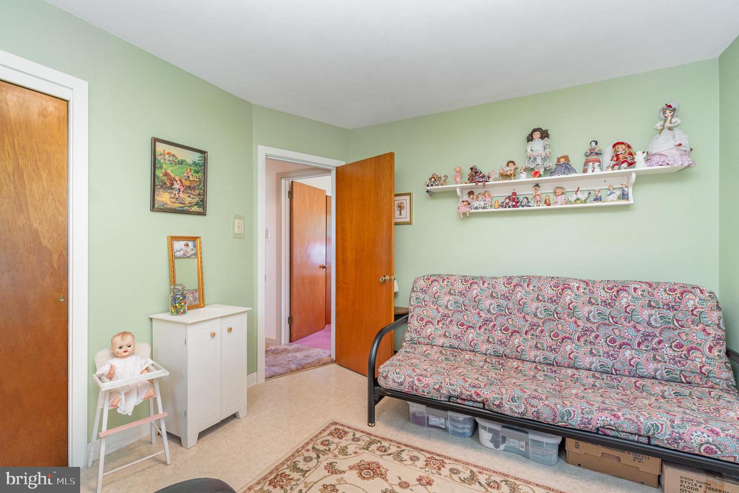 880 Hoffer Rd