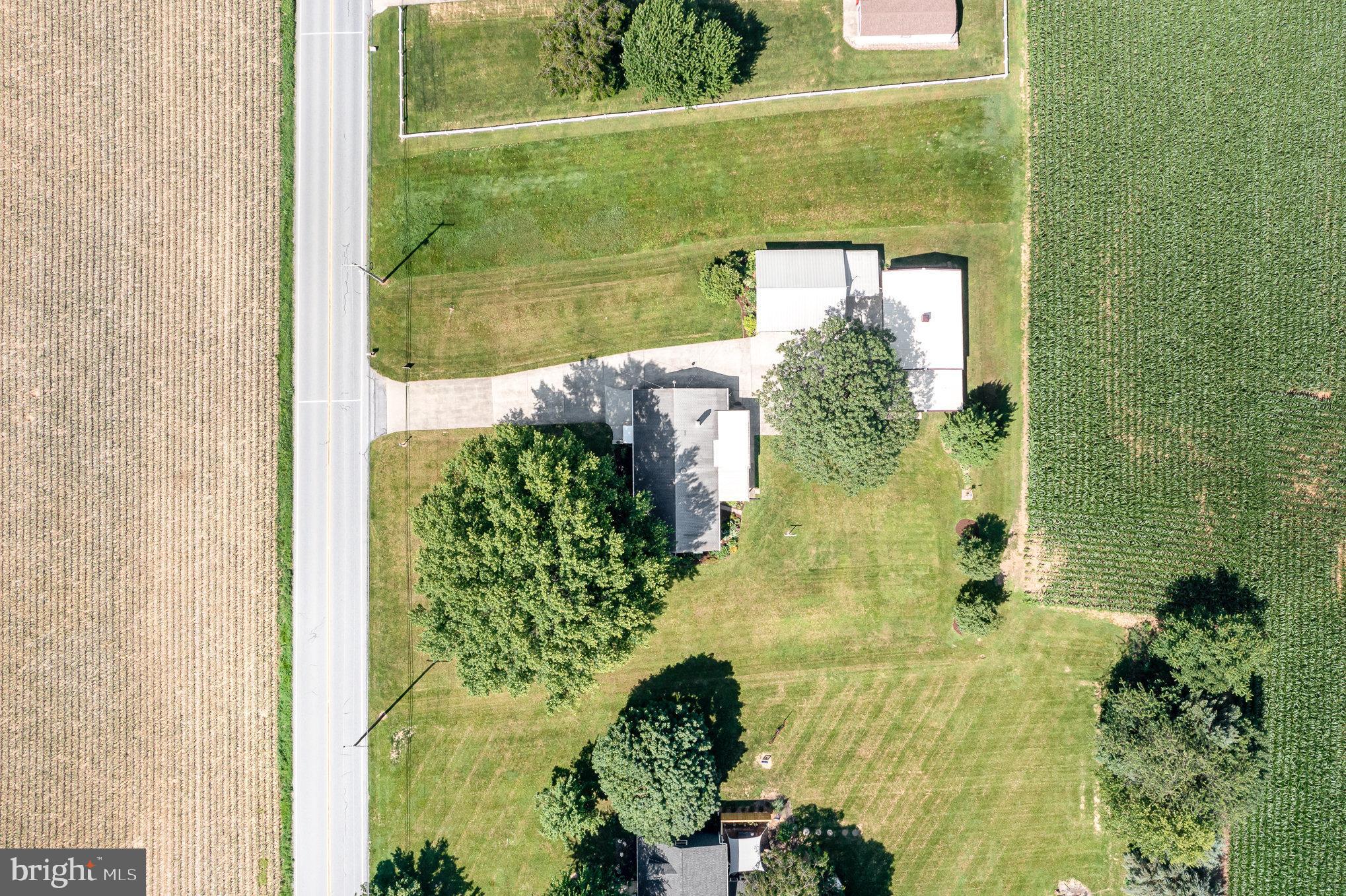 880 Hoffer Rd