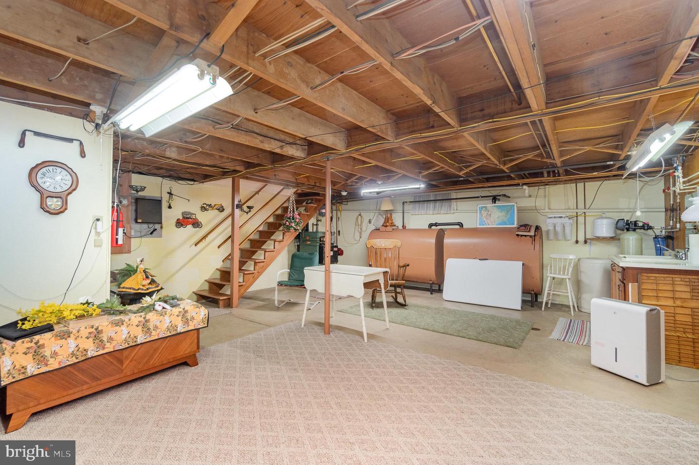 880 Hoffer Rd