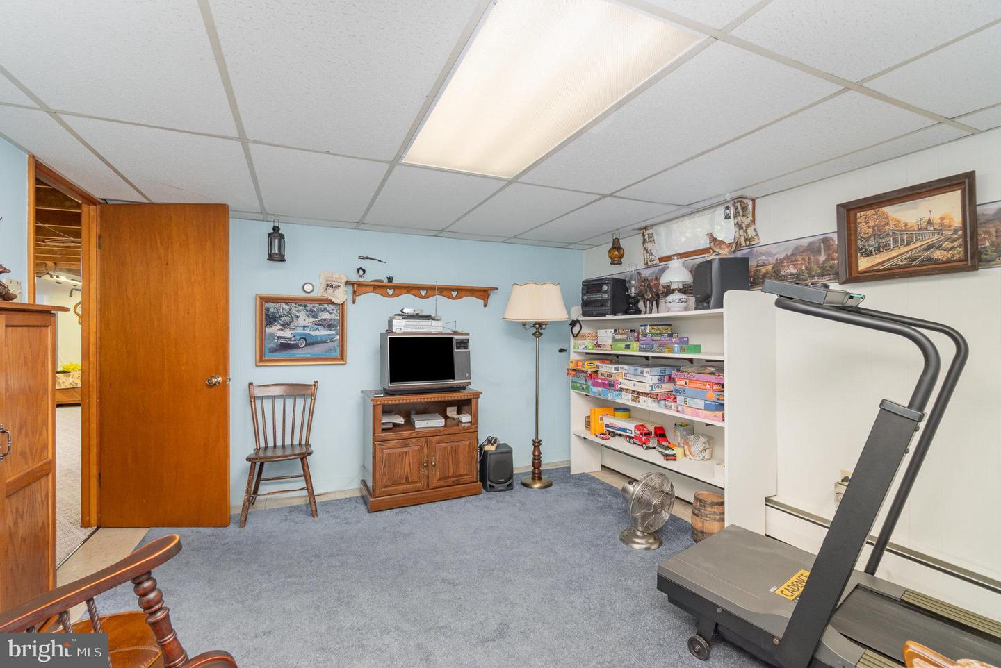 880 Hoffer Rd