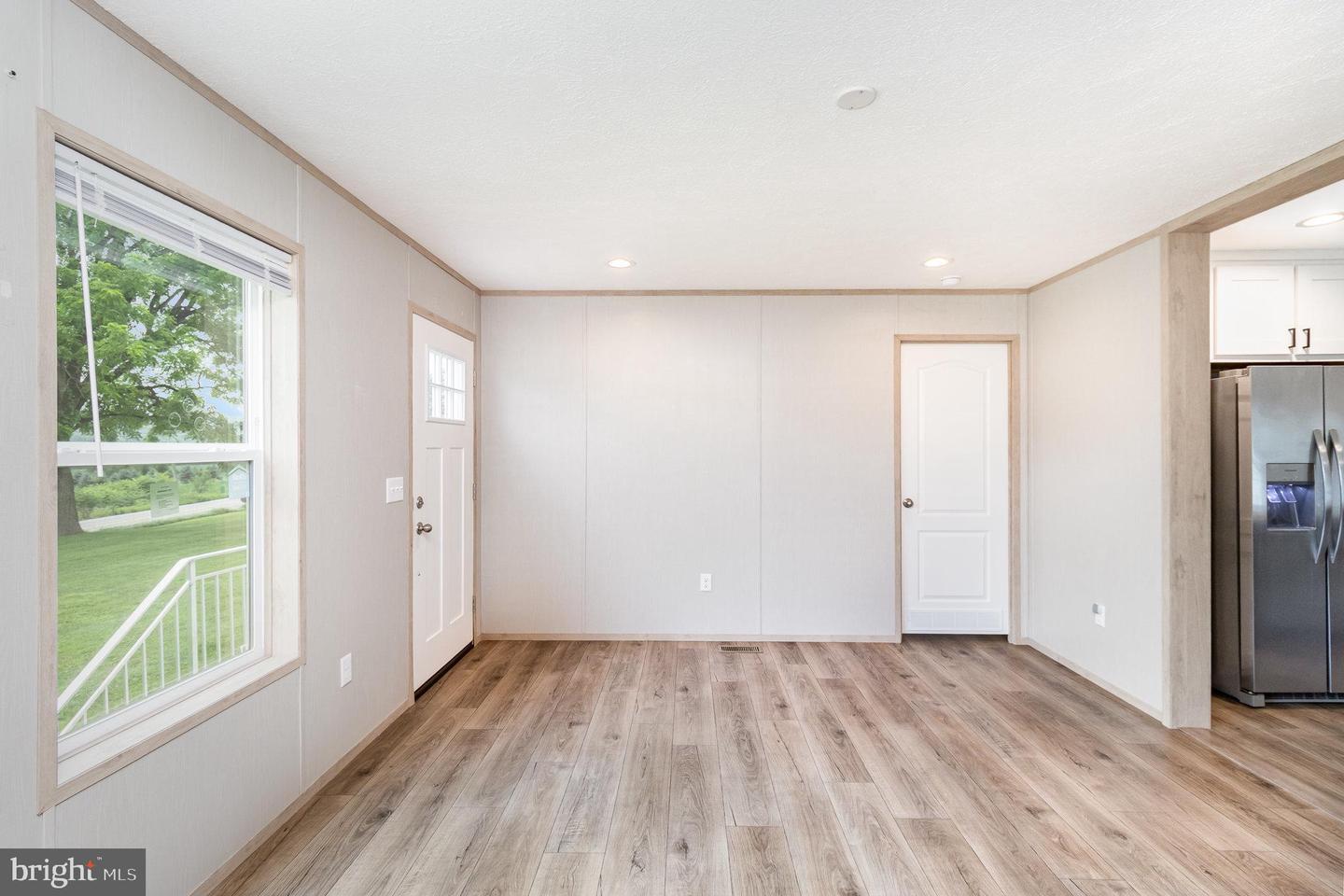 12 Lebanon Valley Ct