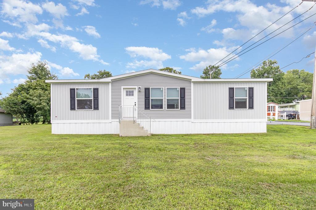 12 Lebanon Valley Ct