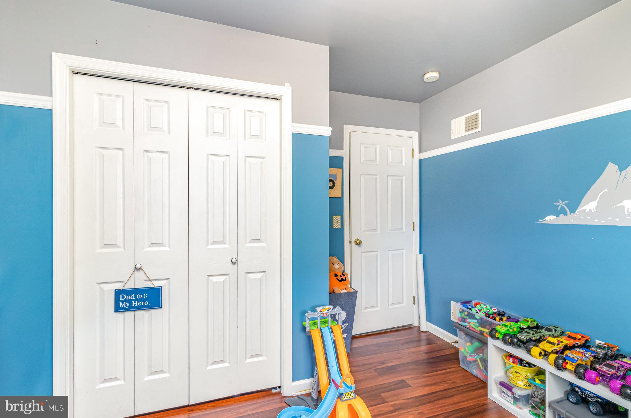 2083 GREYSTONE DRIVE