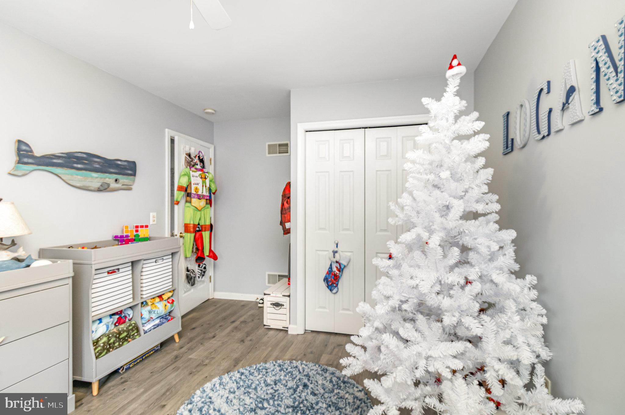 2083 GREYSTONE DRIVE