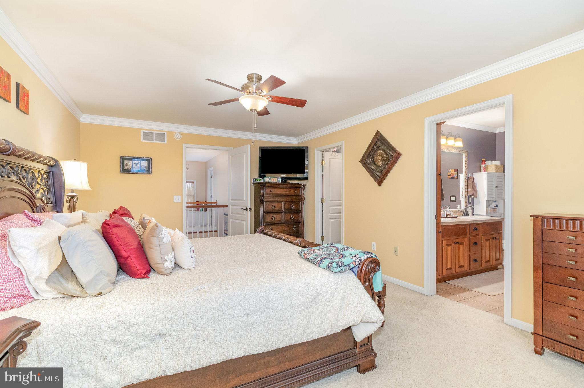 21 SARATOGA RUN L-0121 RUN