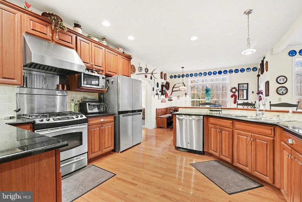 308 STANLEY DR