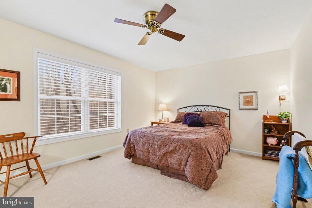308 STANLEY DR