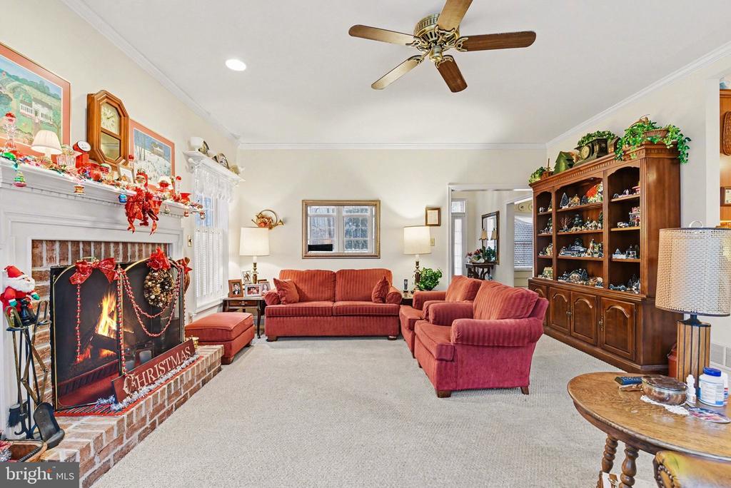 308 STANLEY DR