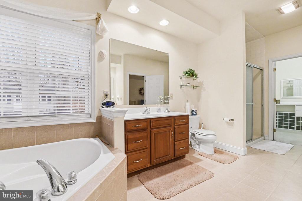 308 STANLEY DR