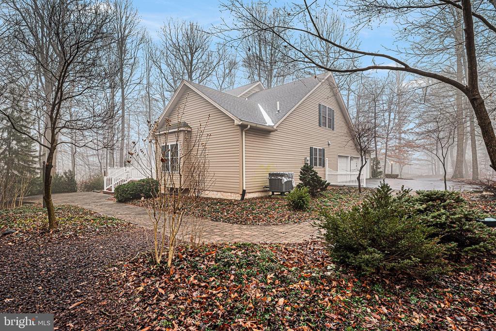 308 STANLEY DR