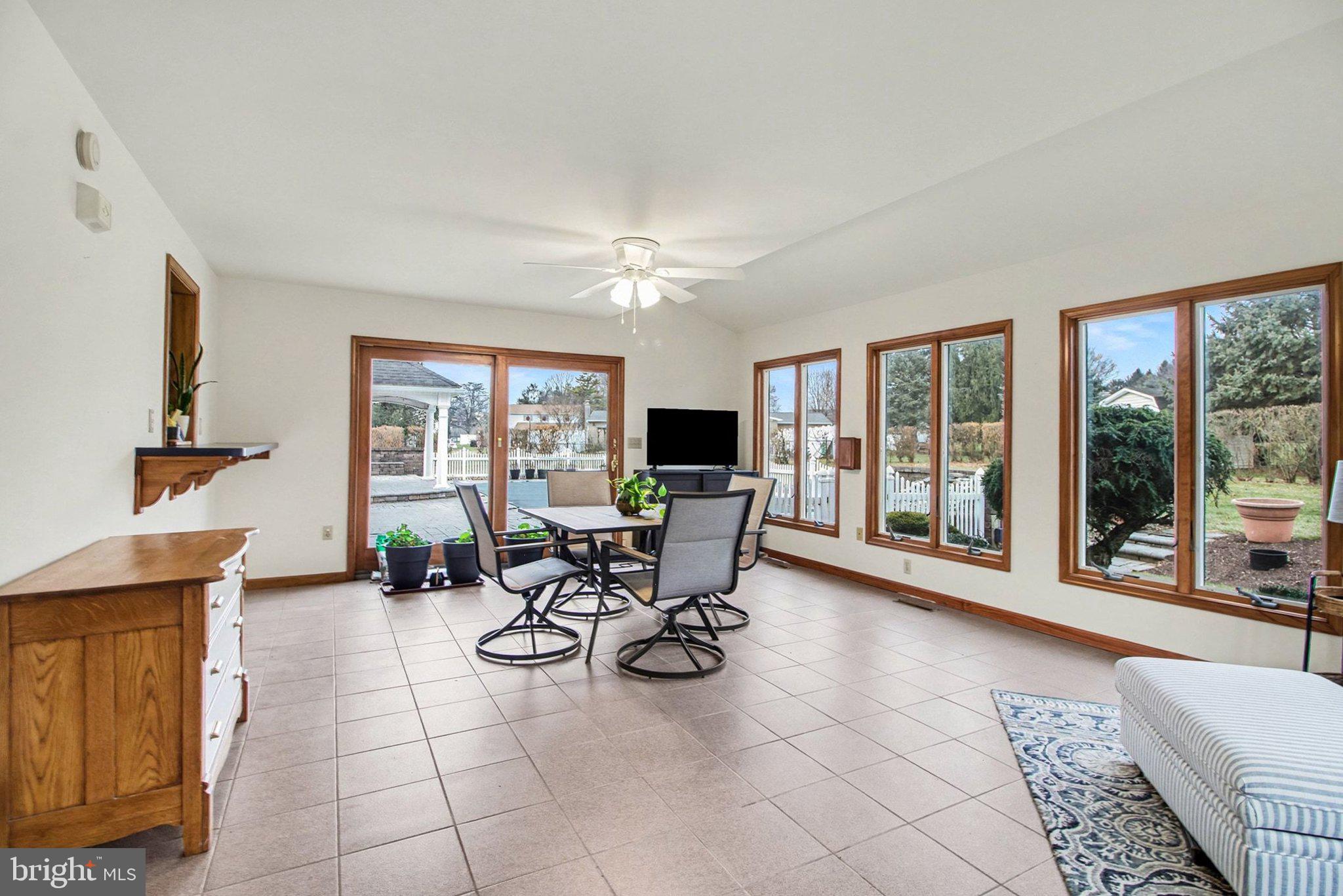 110 CARRIAGE CT L-0134