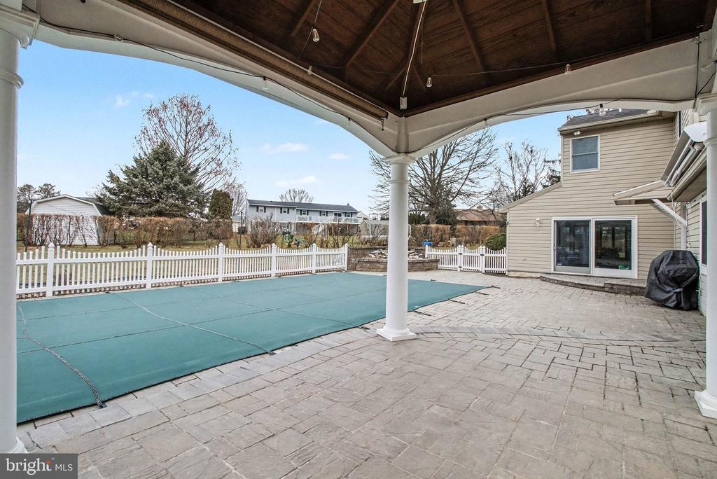 110 CARRIAGE CT L-0134