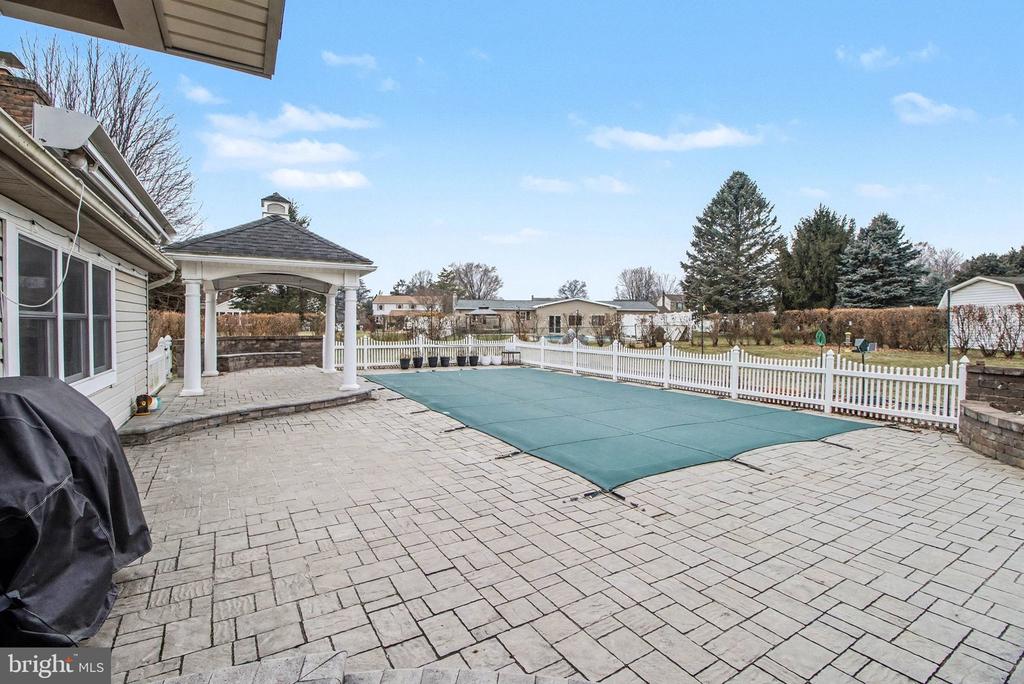 110 CARRIAGE CT L-0134