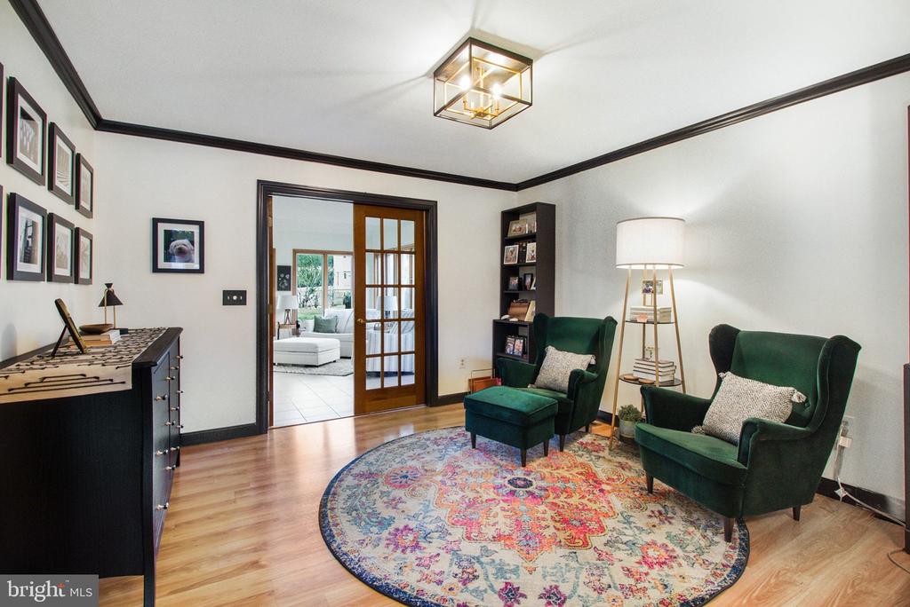 110 CARRIAGE CT L-0134