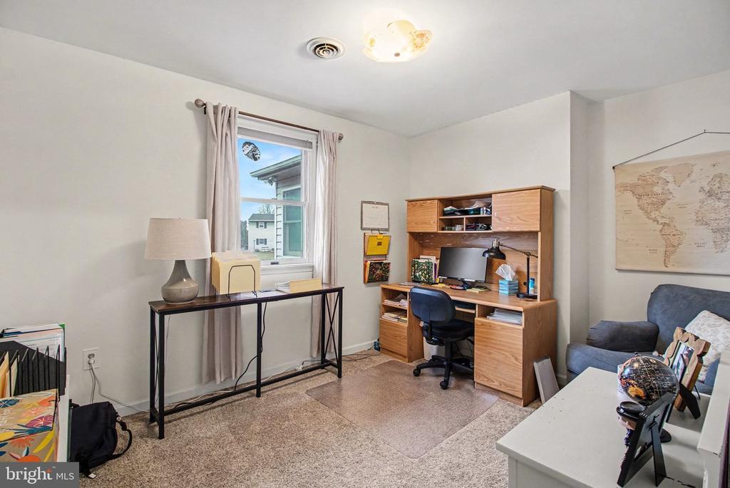 110 CARRIAGE CT L-0134