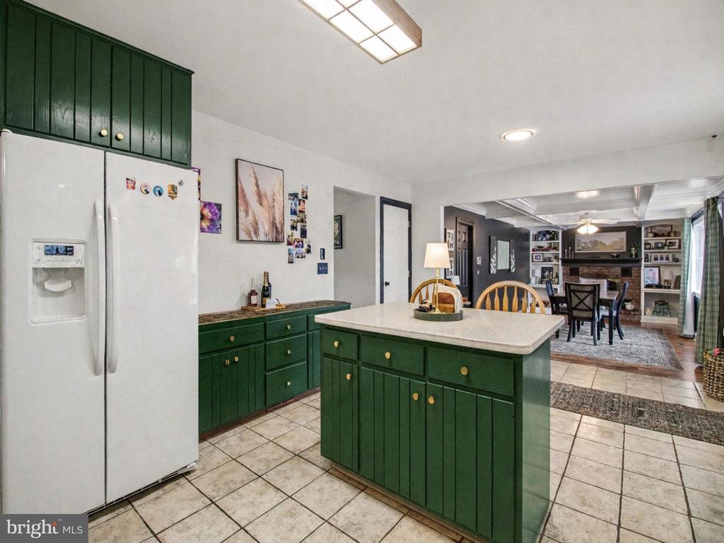 110 CARRIAGE CT L-0134