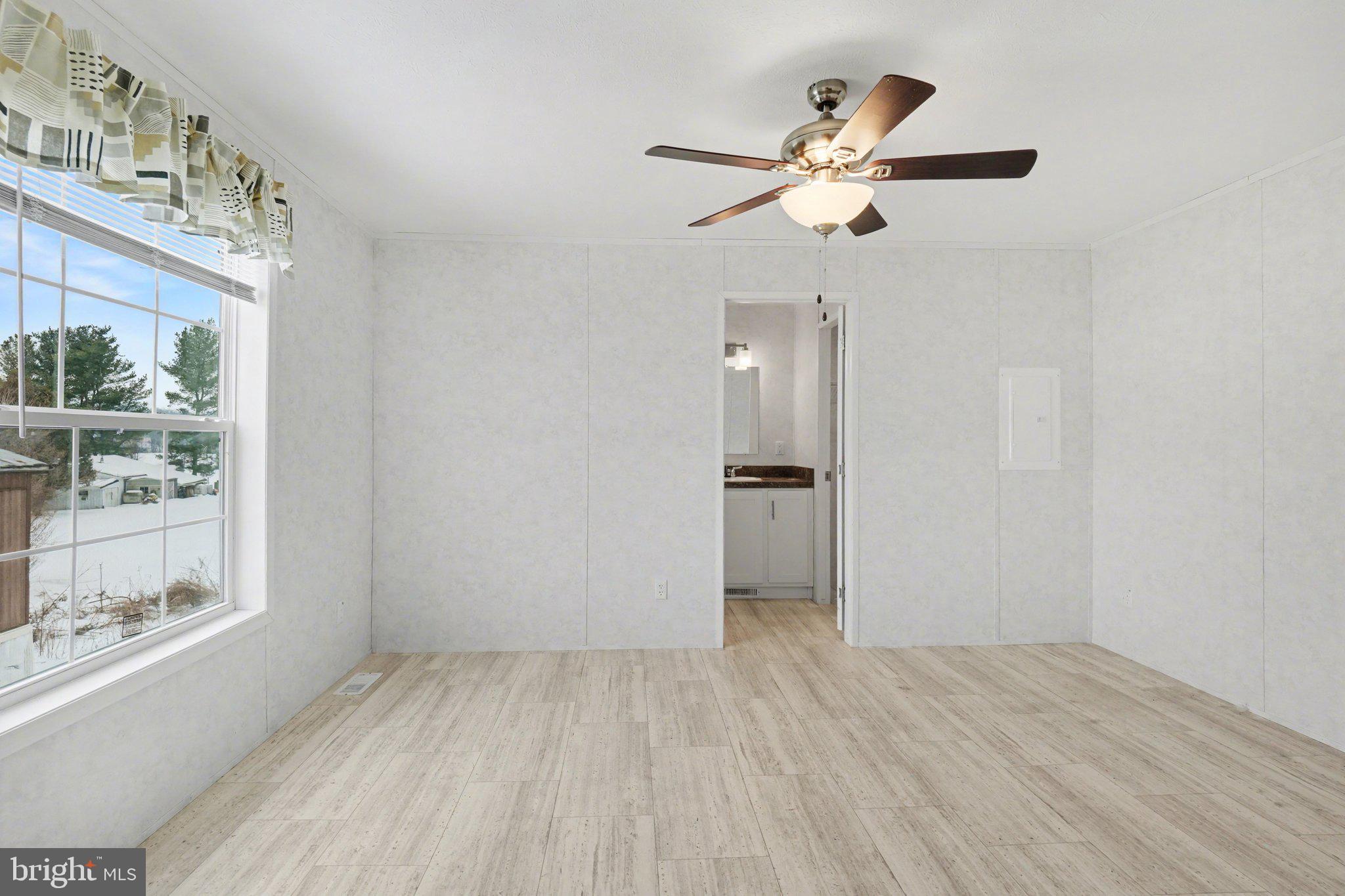 7 LEBANON VALLEY COURT