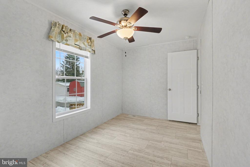7 LEBANON VALLEY COURT